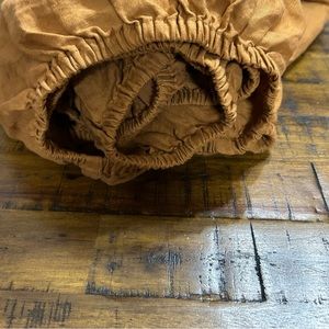 Simple Opulence Linen Twin Sheet Fitted Mustard Rust
